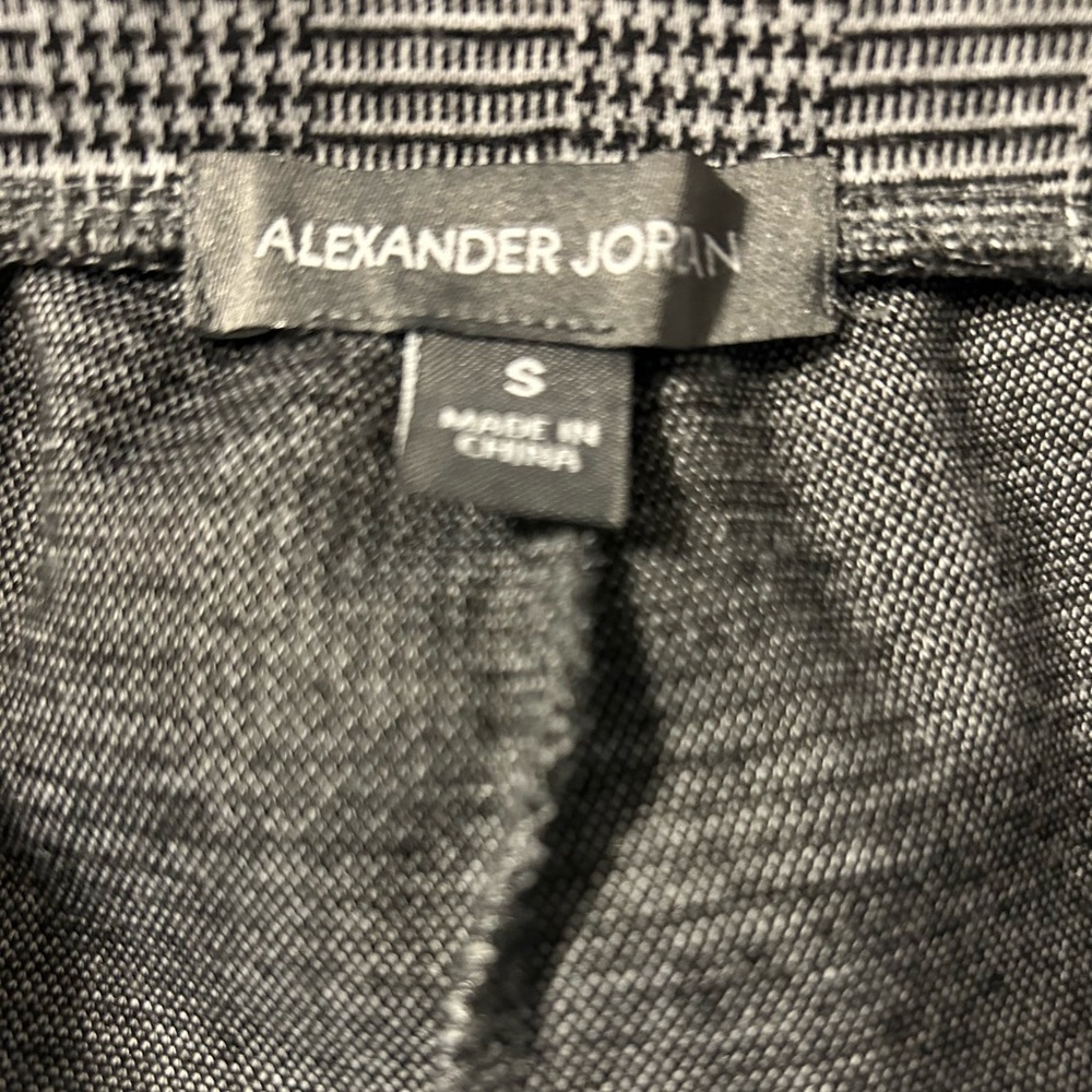 Pants - Picture 3 of 4